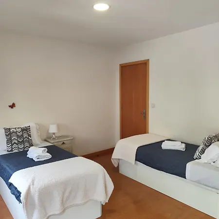 Portus Ribeira House 招待所