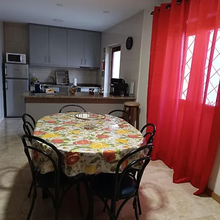 招待所 Portus Ribeira House 加亚新城