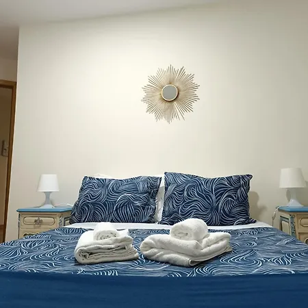 Portus Ribeira House Guest house