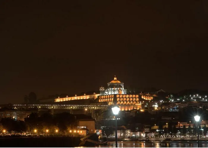 Portus Ribeira House